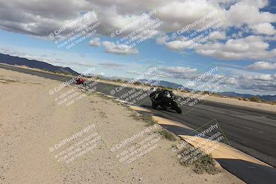 media/Nov-16-2025-Race Pace (Sun) [[8c5fa54630]]/Verified Riders/6-Turn 10 Inside (1145am)/